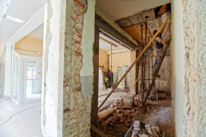 Découvrez dans ce nouvel article, le nouveau rapport parlementaire MaprimeRenov sur la rénovation des habitats.