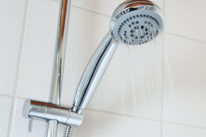 odeur égout douche