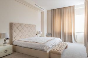 décaper la colle d'une moquette